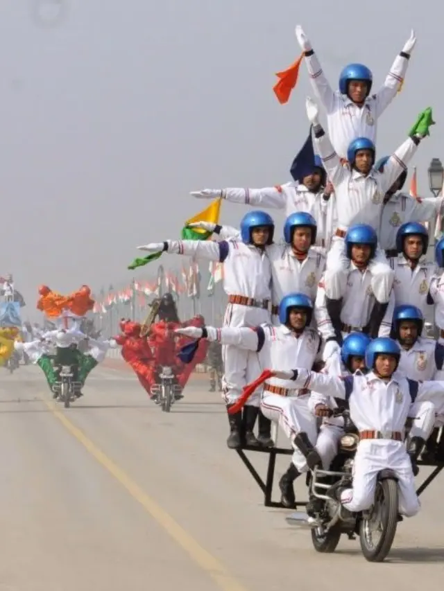 republic day parade bike stunts (4)